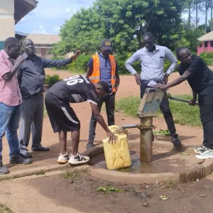 hand -pump installation